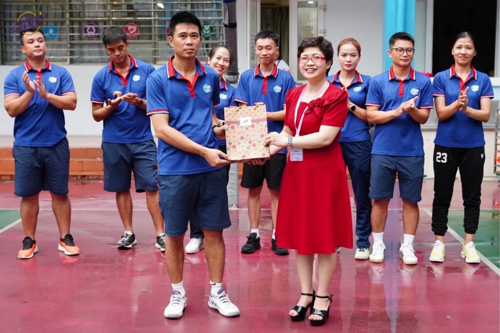 BẾ GIẢNG LỚP BỒI DƯỠNG GIÁO VIÊN THỂ CHẤT – TRƯỜNG TIỂU HỌC ĐOÀN THỊ ĐIỂM